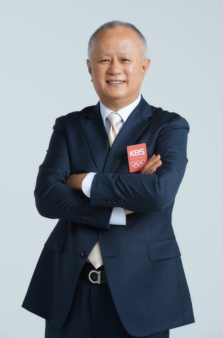 ‘시각장애 4급’ 송승환 해설위원, 파리올림픽 개막식 현장 생중계 “KBS PD들 믿어…현장 분위기, 느낌으로 다 안다”