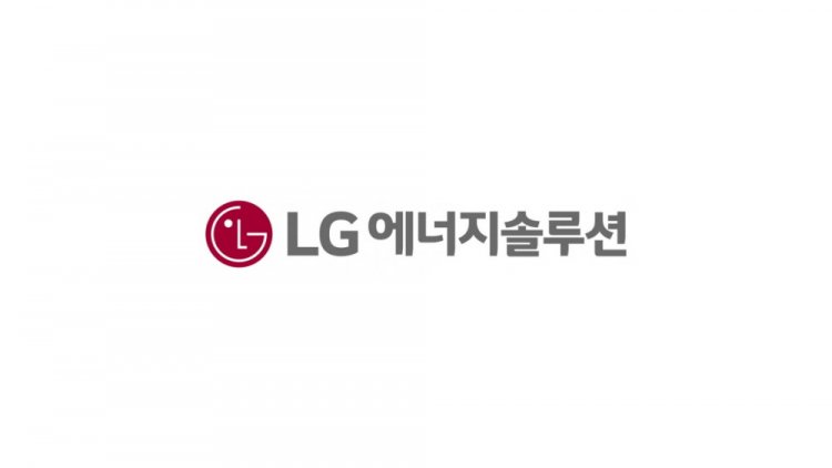 LG에너지솔루션, 각형 배터리 개발 나선다